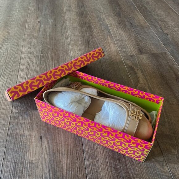 Tory Burch Eloise Ballet Flats - Picture 1 of 8